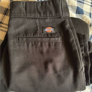 Men’s Dickies pants breast cancer edition 31x30